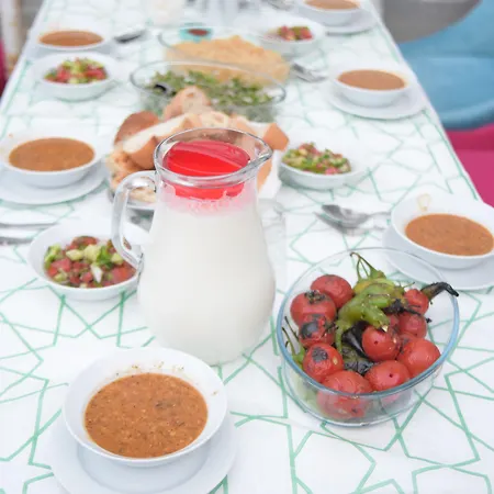 Hotel apartamentowy Ali Baba *