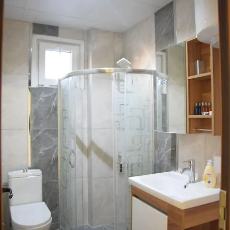 Hotel apartamentowy Ali Baba *